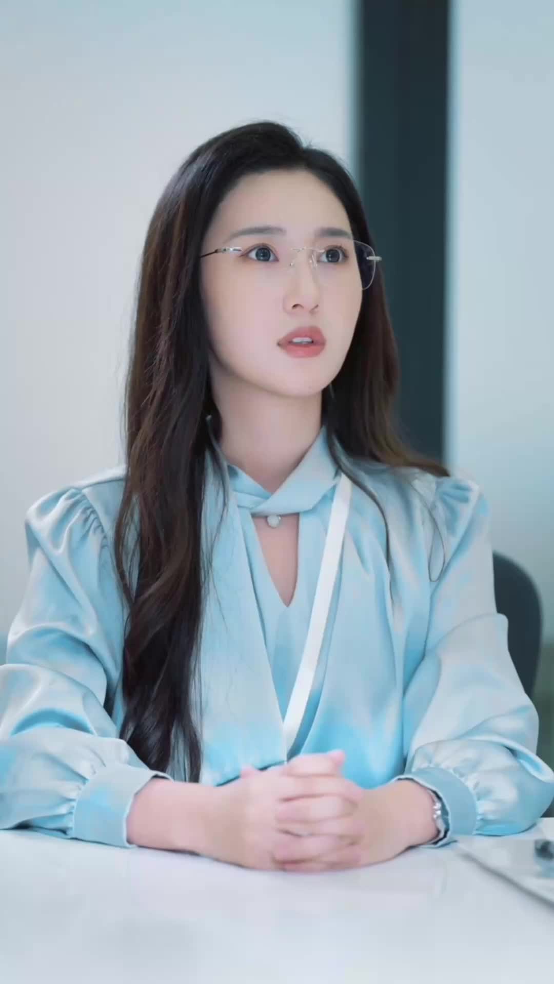 Episode 3 - Kiss Me, Miss Lawyer